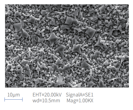 Mi a különbség az epitaxia és a CVD között?